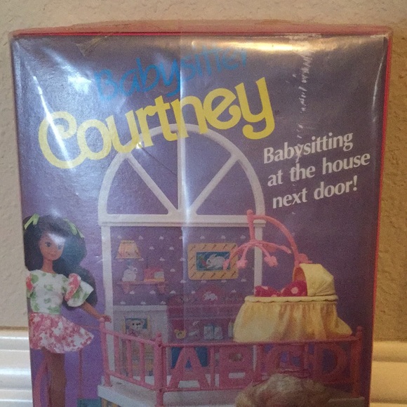 Vintage Babysitter Courtney Barbie - Picture 3 of 8